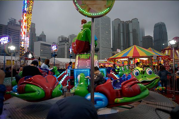 2018沙巴电竞照明的娱乐灯用在香港中环佳年华展示